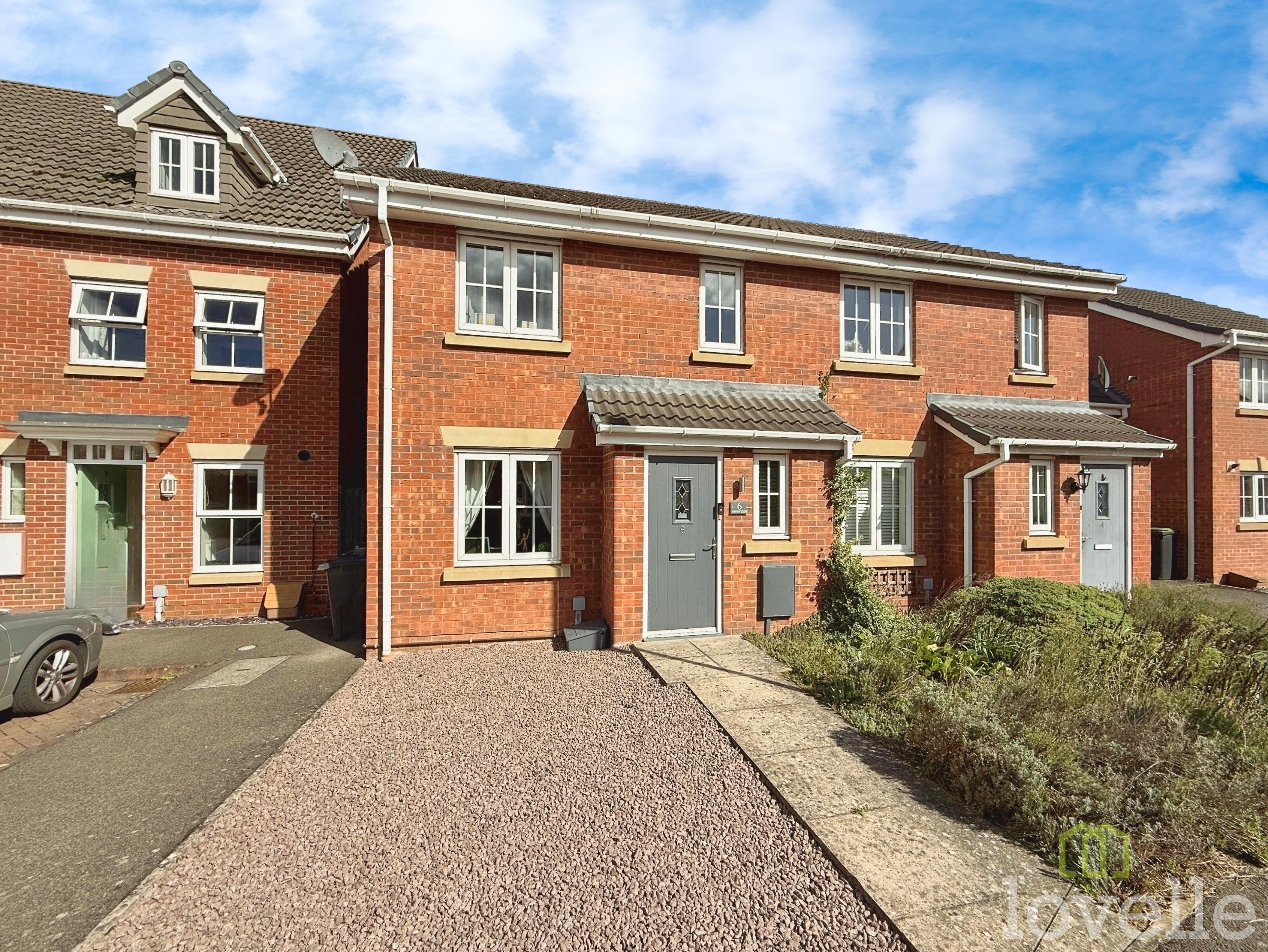 3 bedroom Terraced House Under Offer