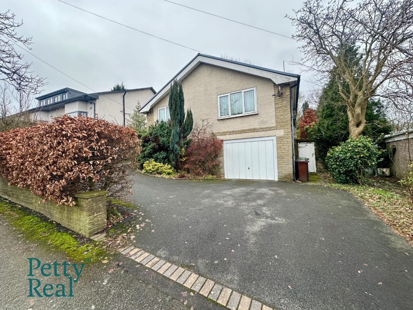 2 bedroom Detached bungalow Under Offer