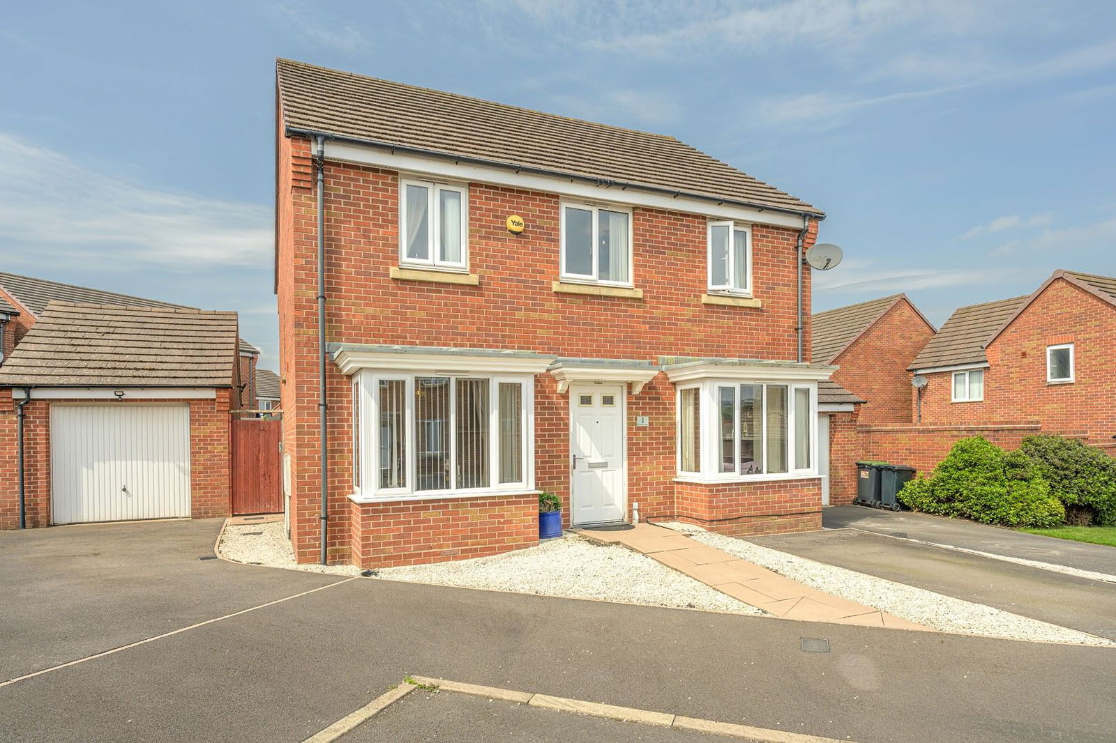 4 bedroom Detached house Under Offer