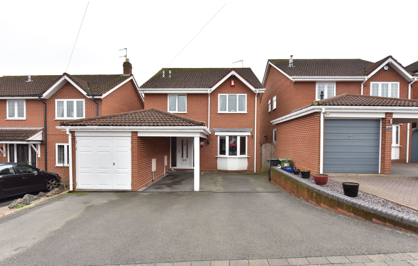 4 bedroom Detached house Under Offer