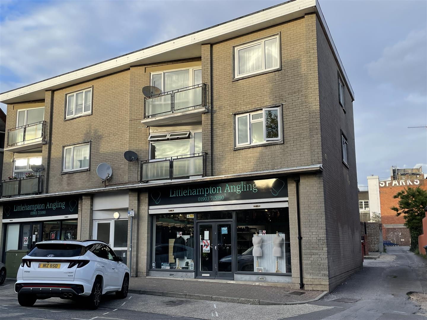 Commercial Property To Let