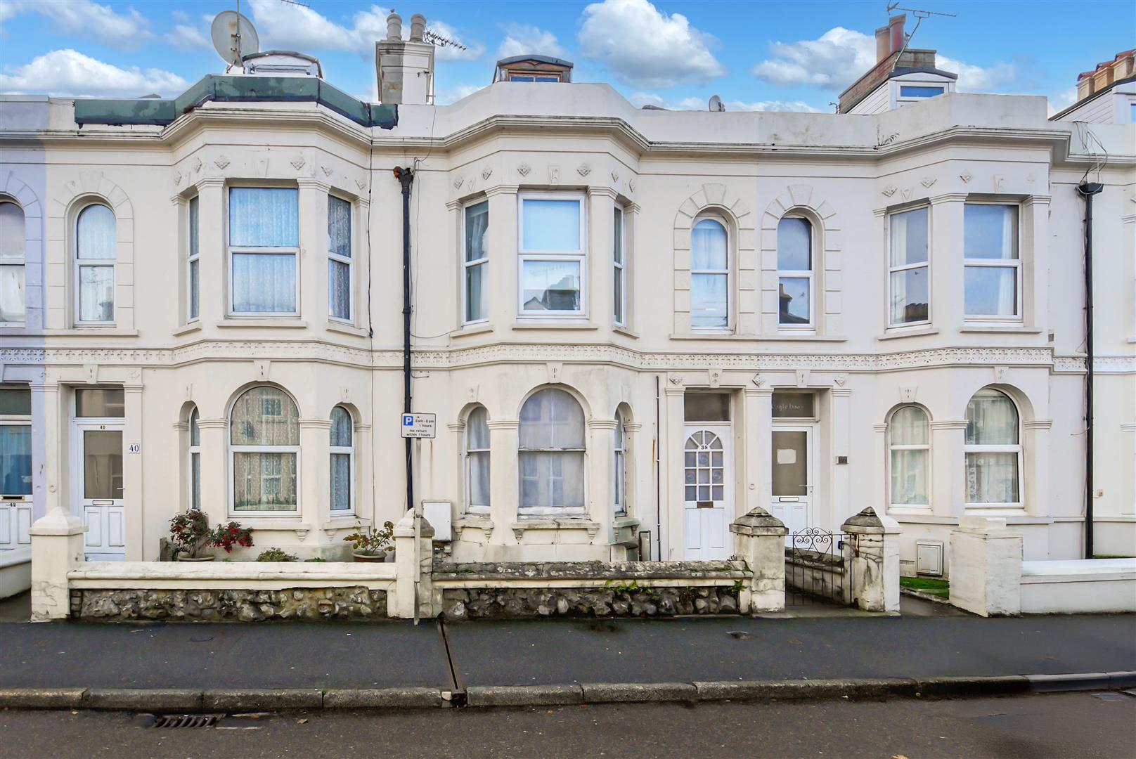 2 bedroom Flat Sold