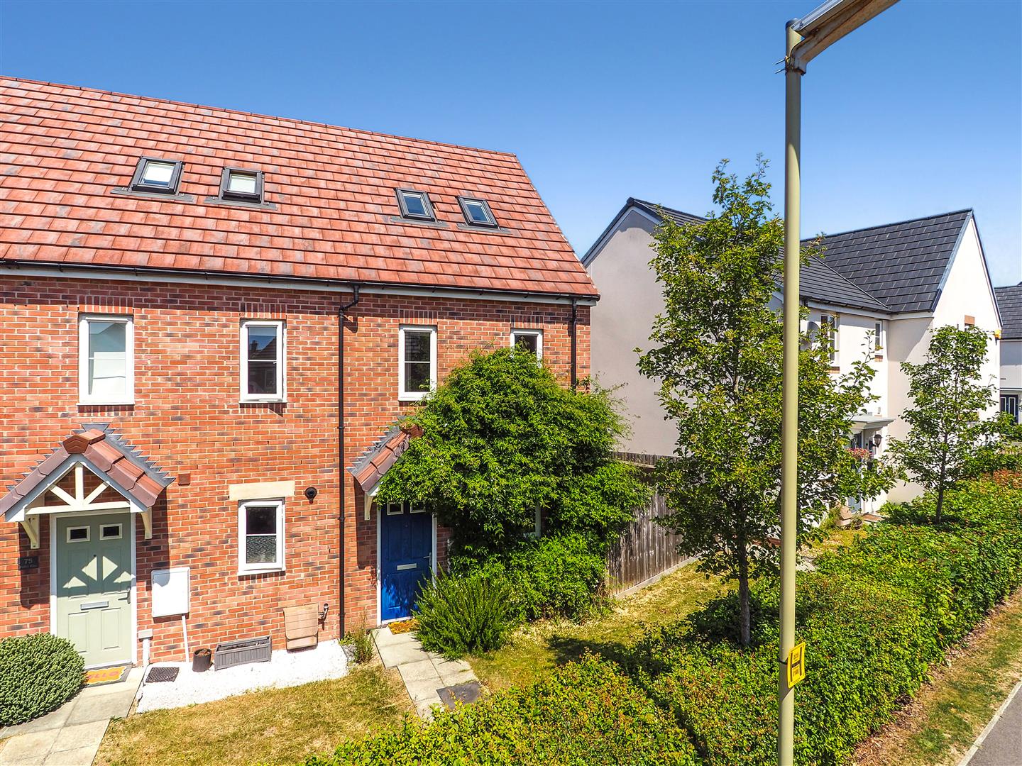 3 bedroom House (unspecified) Under Offer