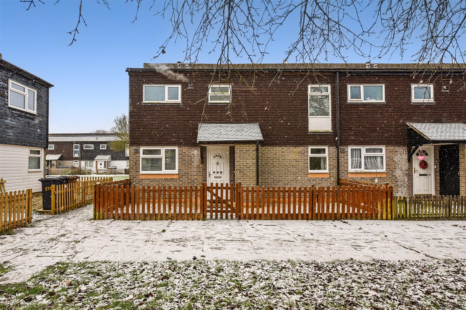 2 bedroom End of terrace house Under Offer