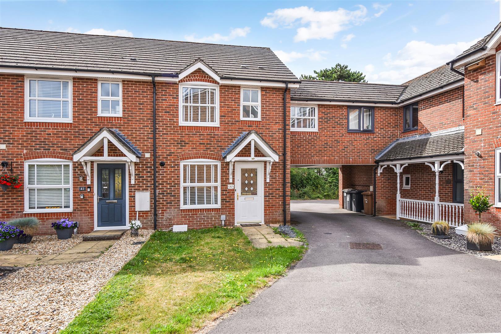 3 bedroom End of terrace house To Let