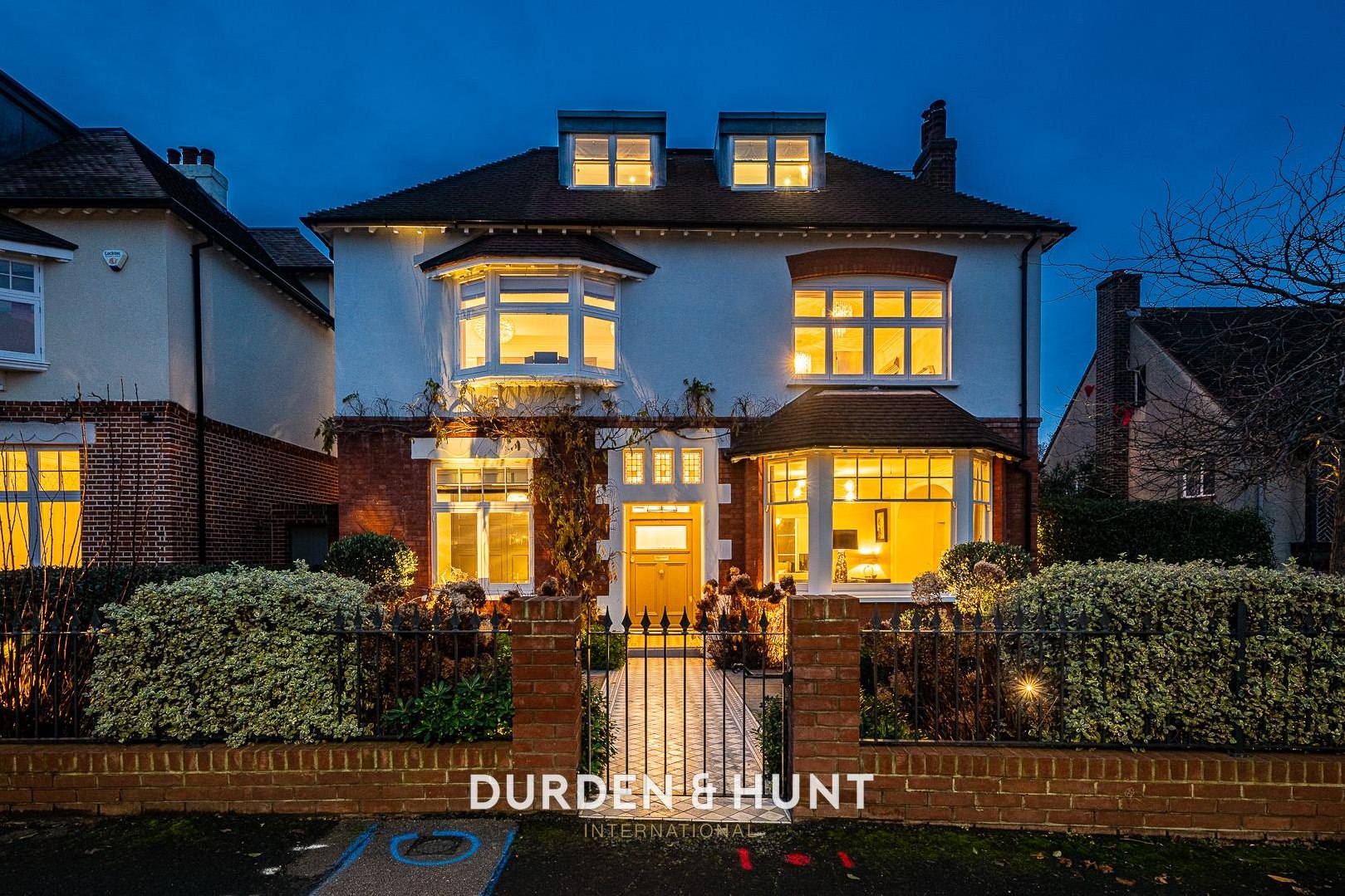 7 bedroom Detached house Sold