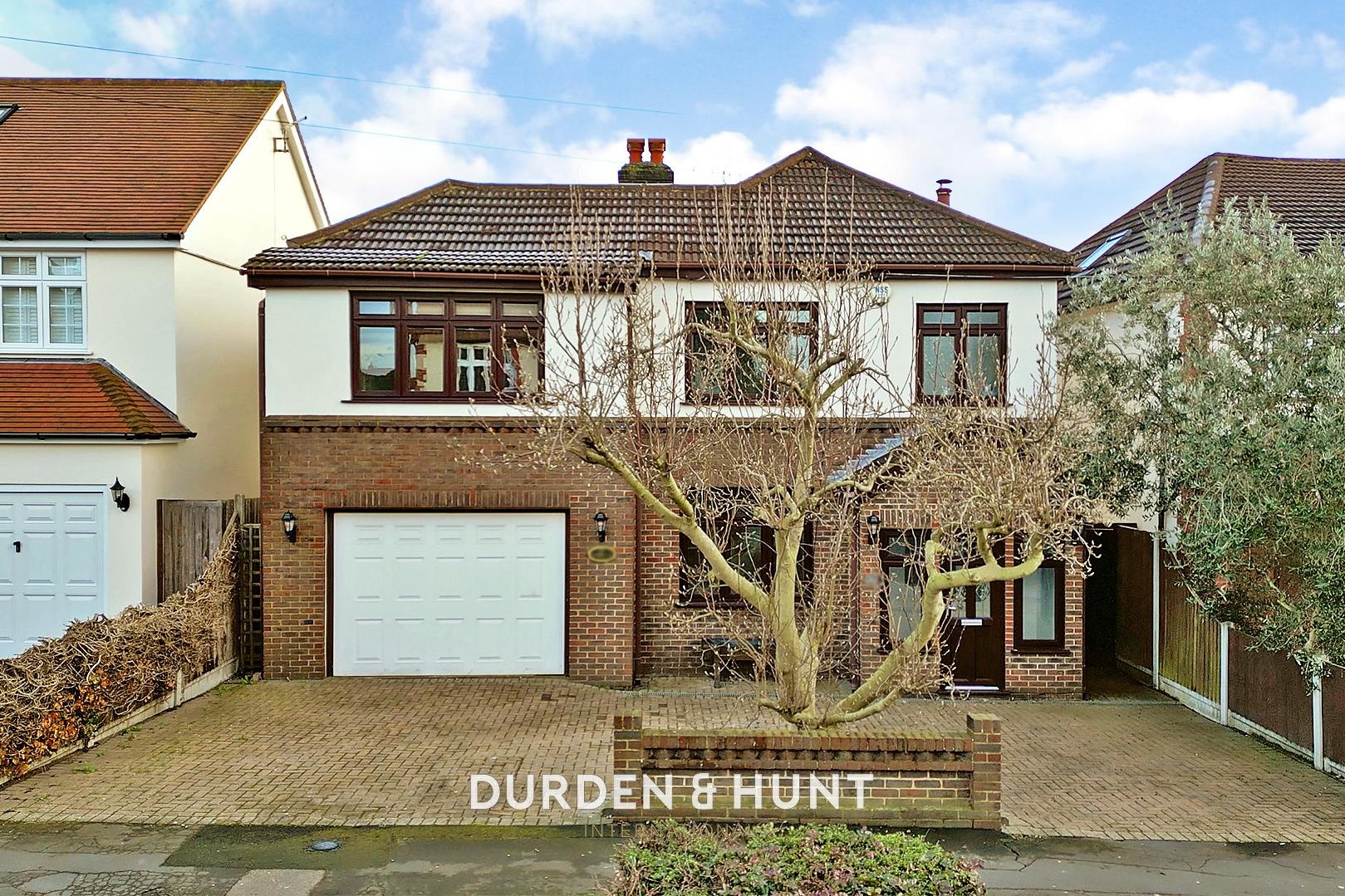 5 bedroom House (unspecified) Sold