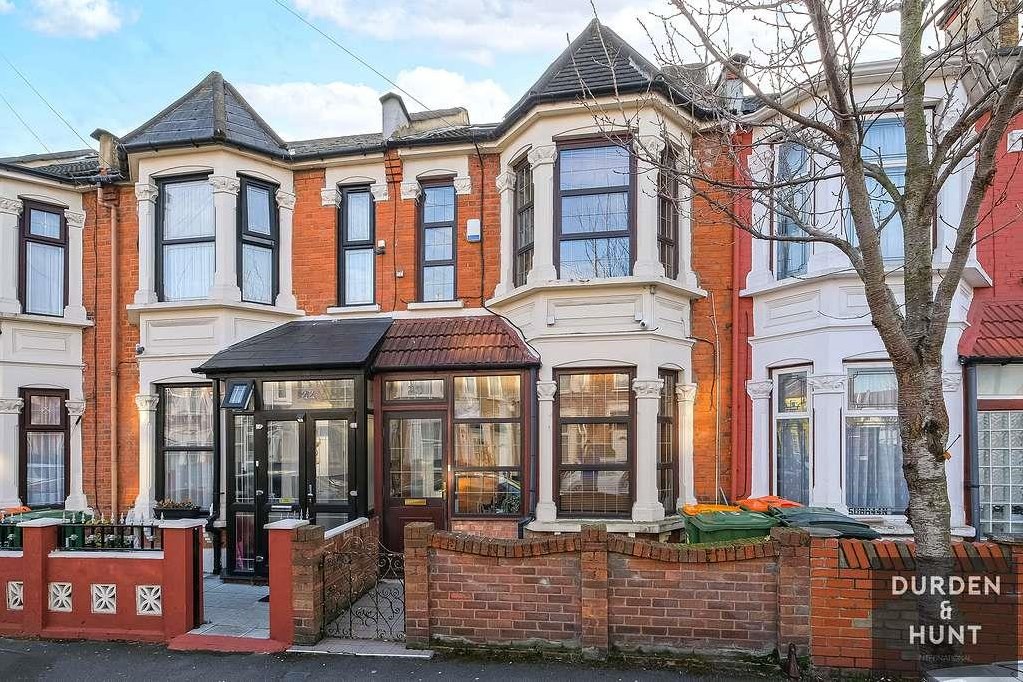 4 bedroom House (unspecified) Sold