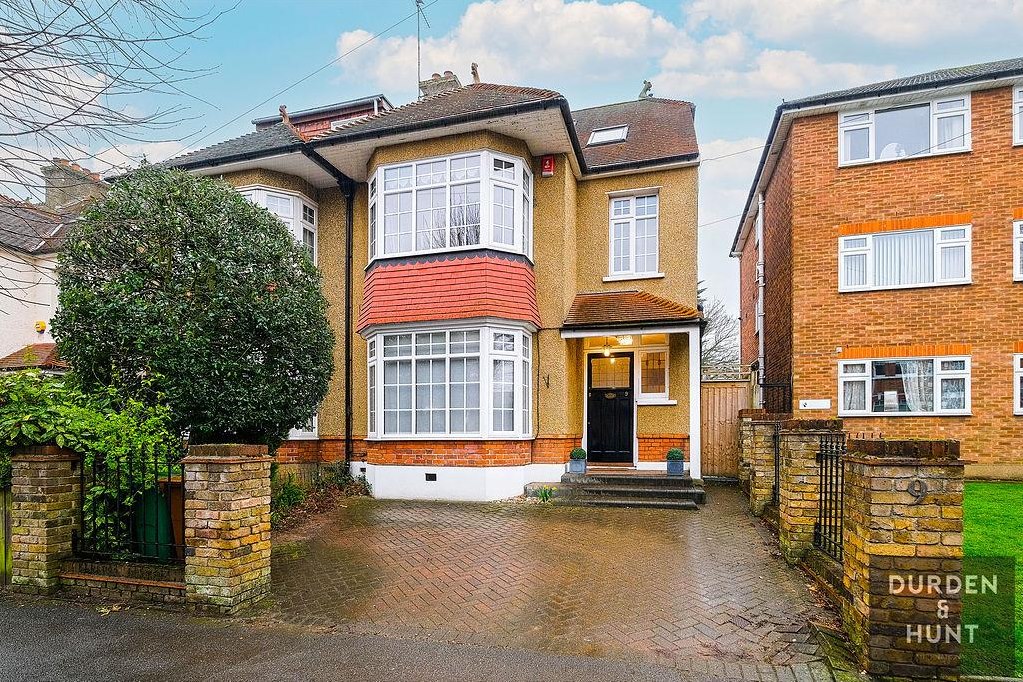 4 bedroom House (unspecified) Sold