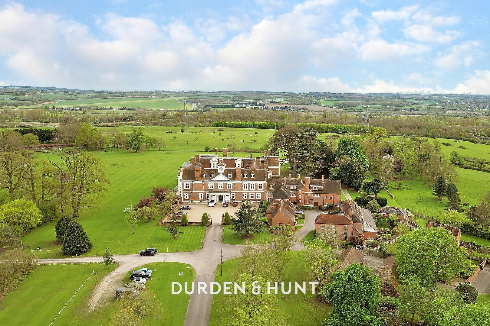 4 bedroom House (unspecified) Sold
