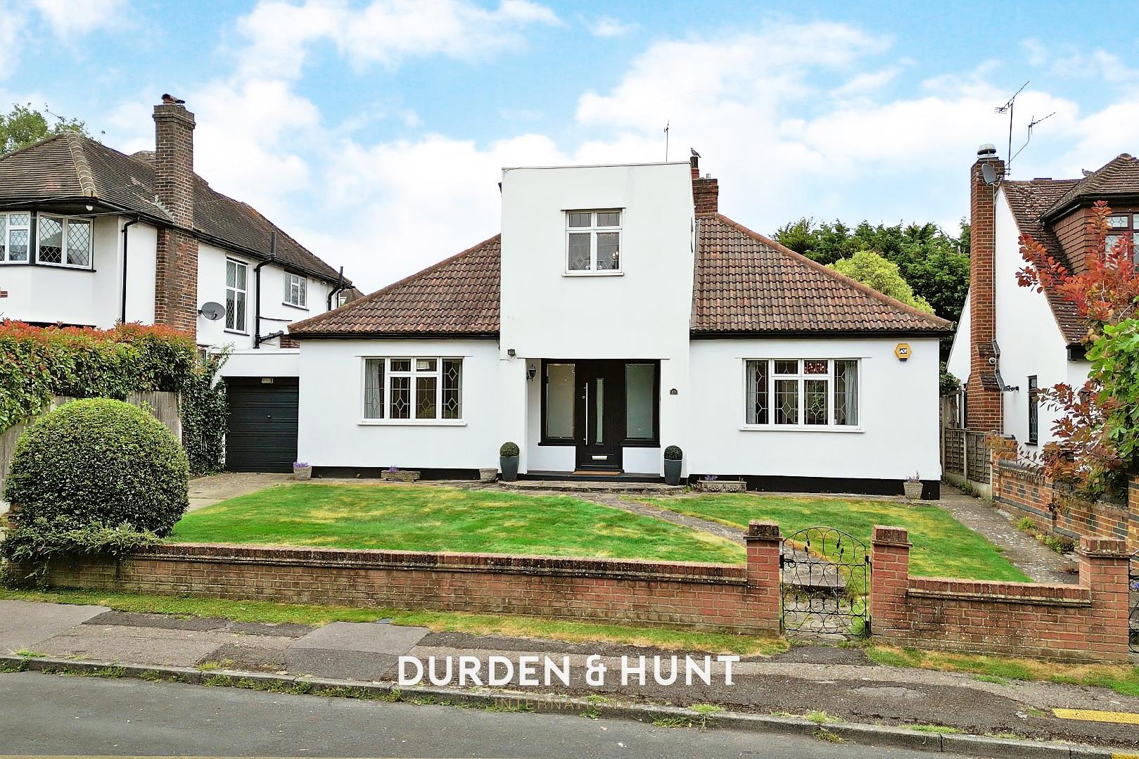 4 bedroom Detached house Sold