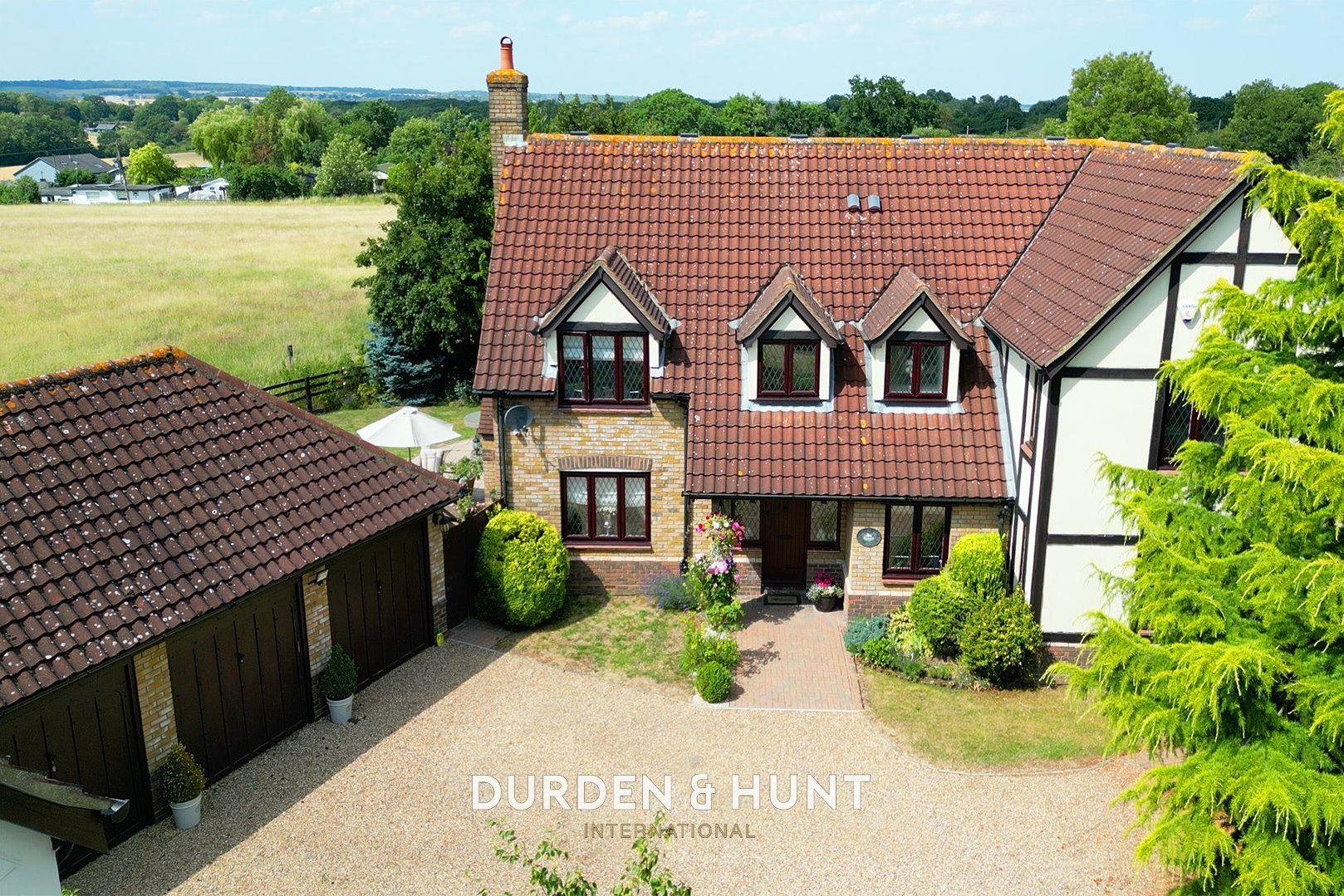 5 bedroom Detached house Sold