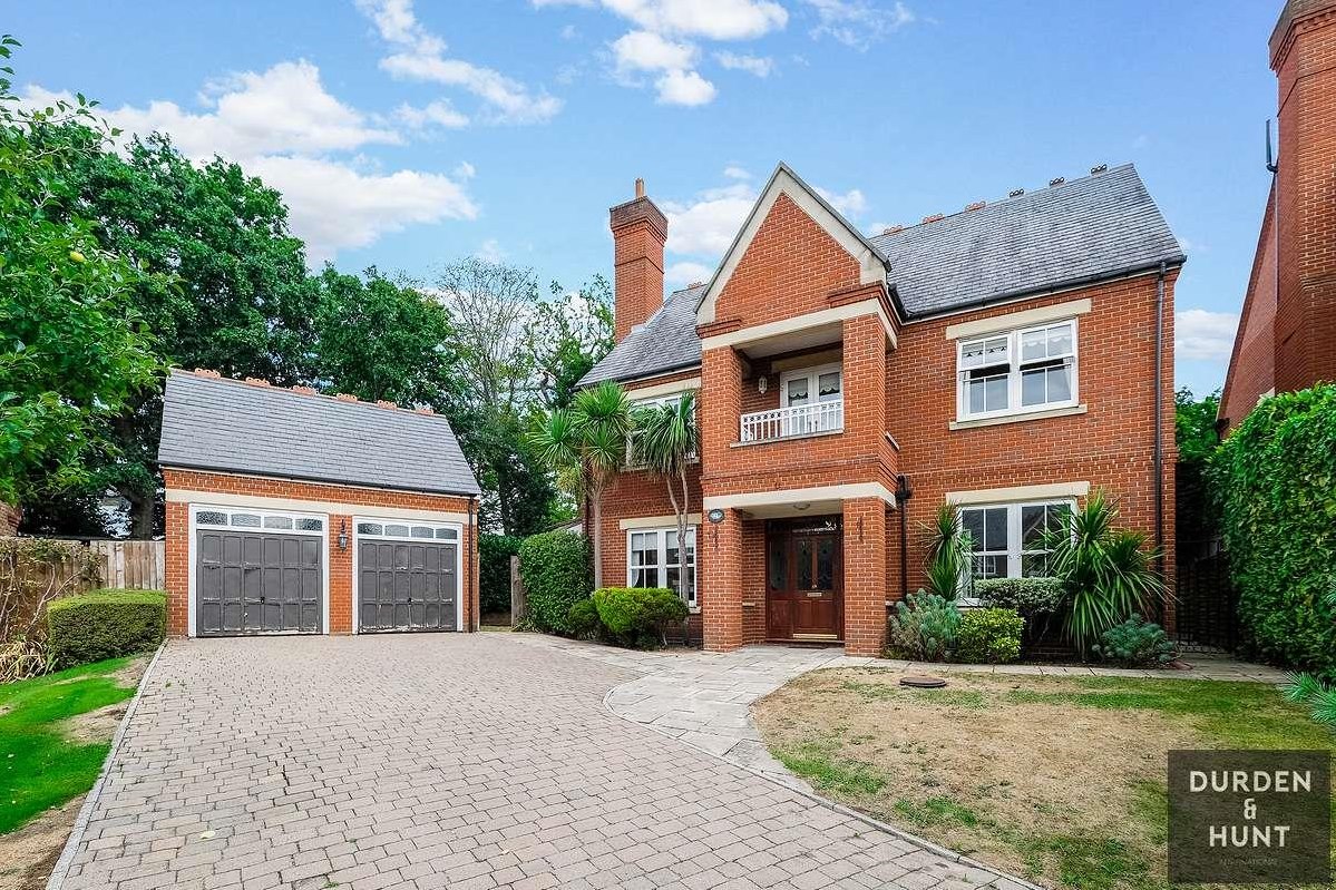 5 bedroom Detached house Sold