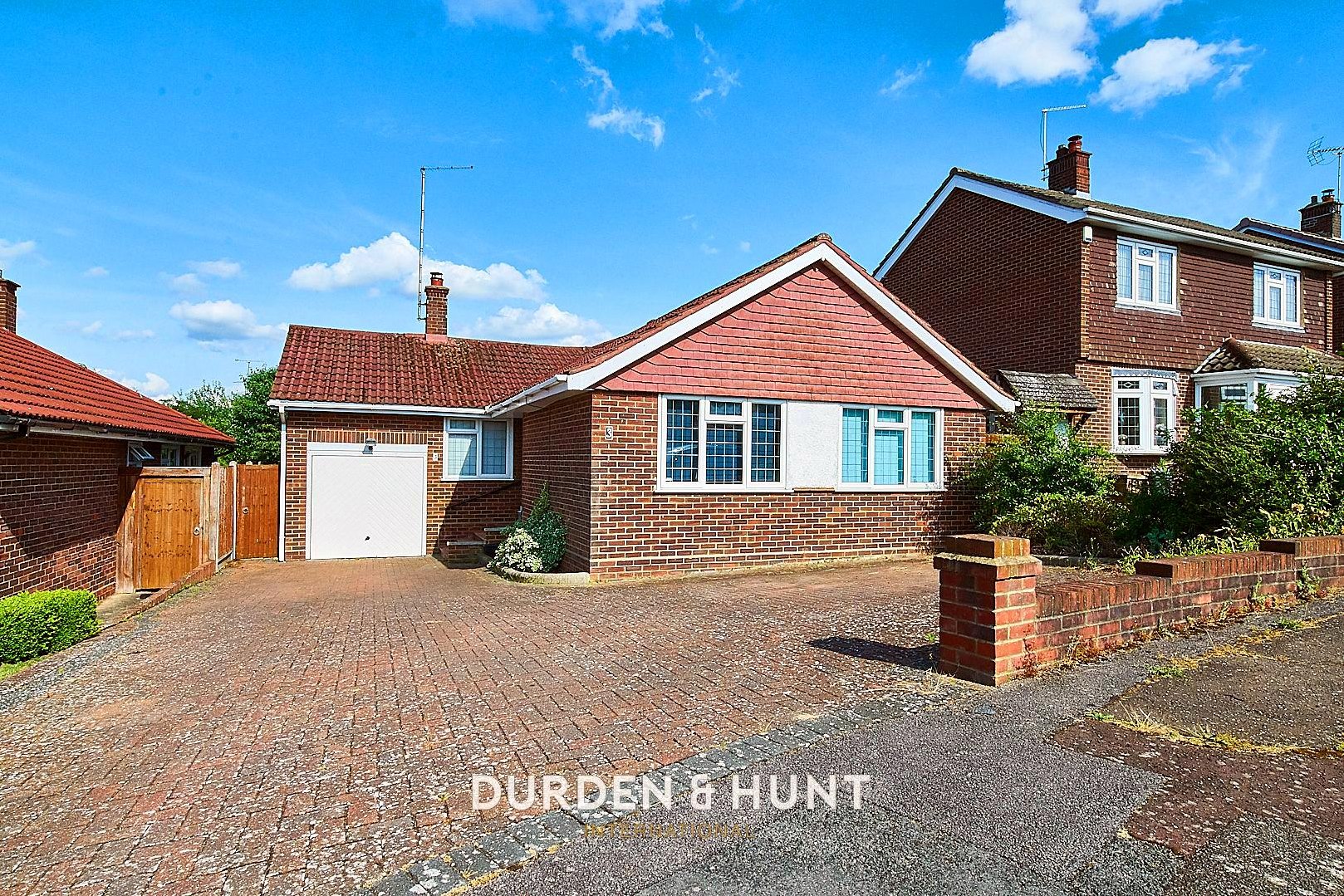 2 bedroom Detached house Sold
