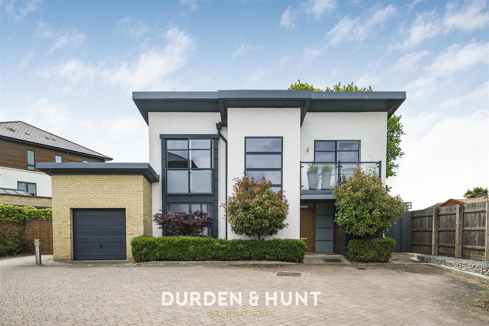 3 bedroom Detached house Sold