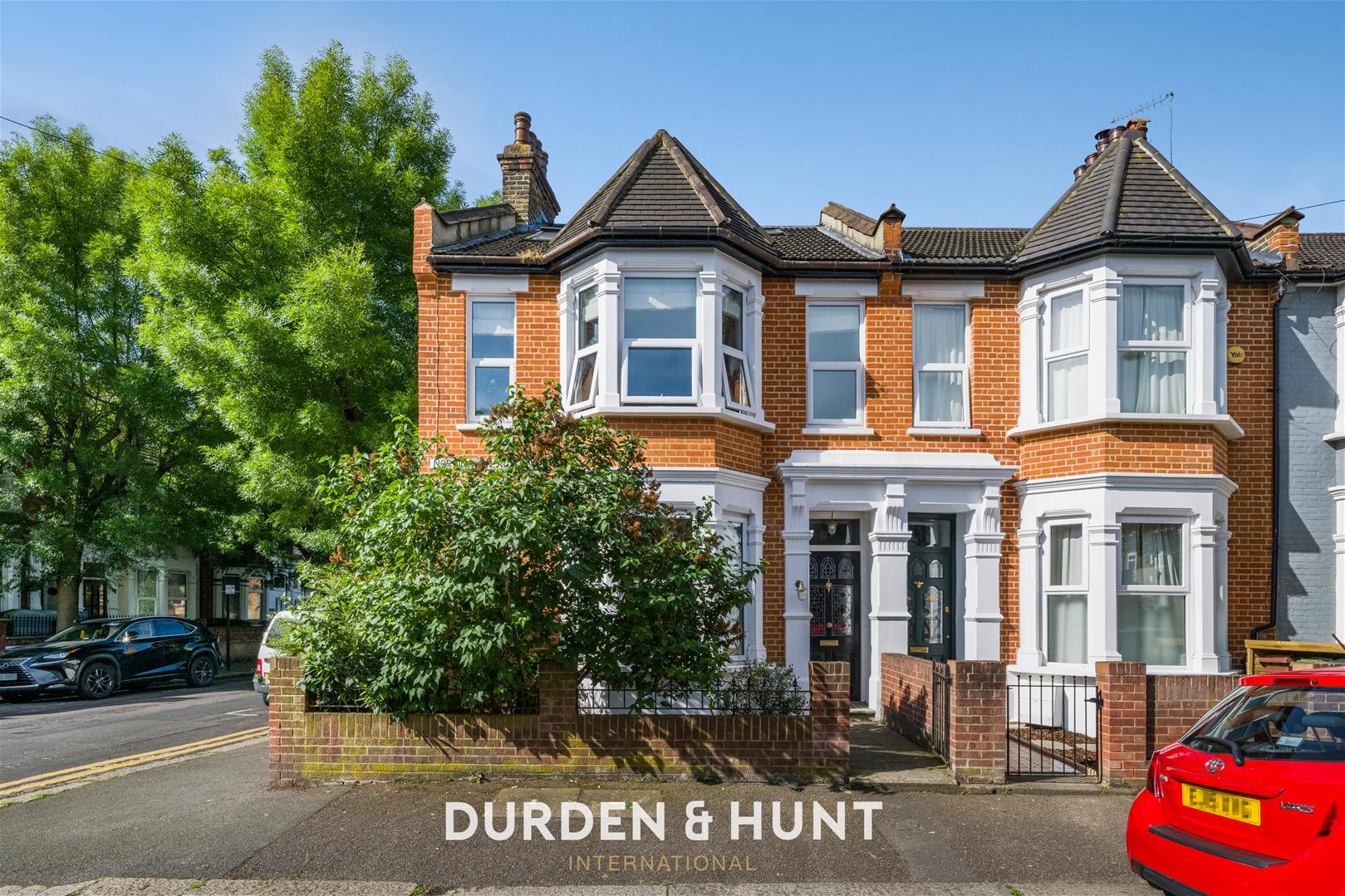 4 bedroom End of terrace house Sold