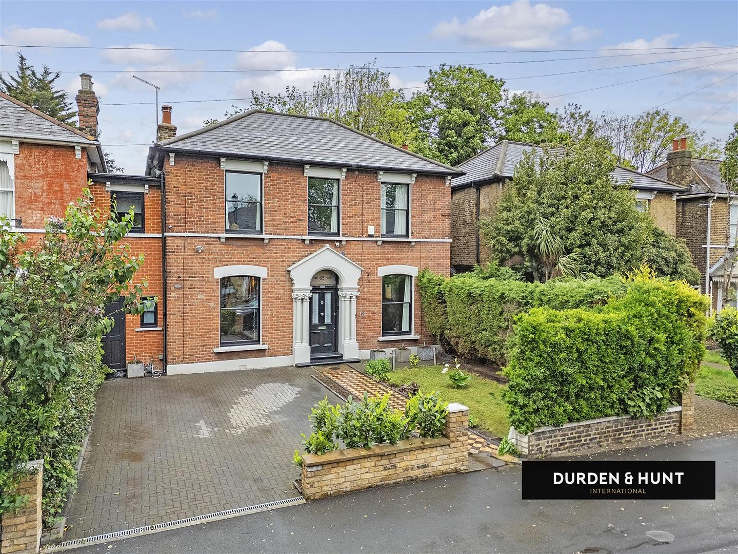 5 bedroom Flat Sold