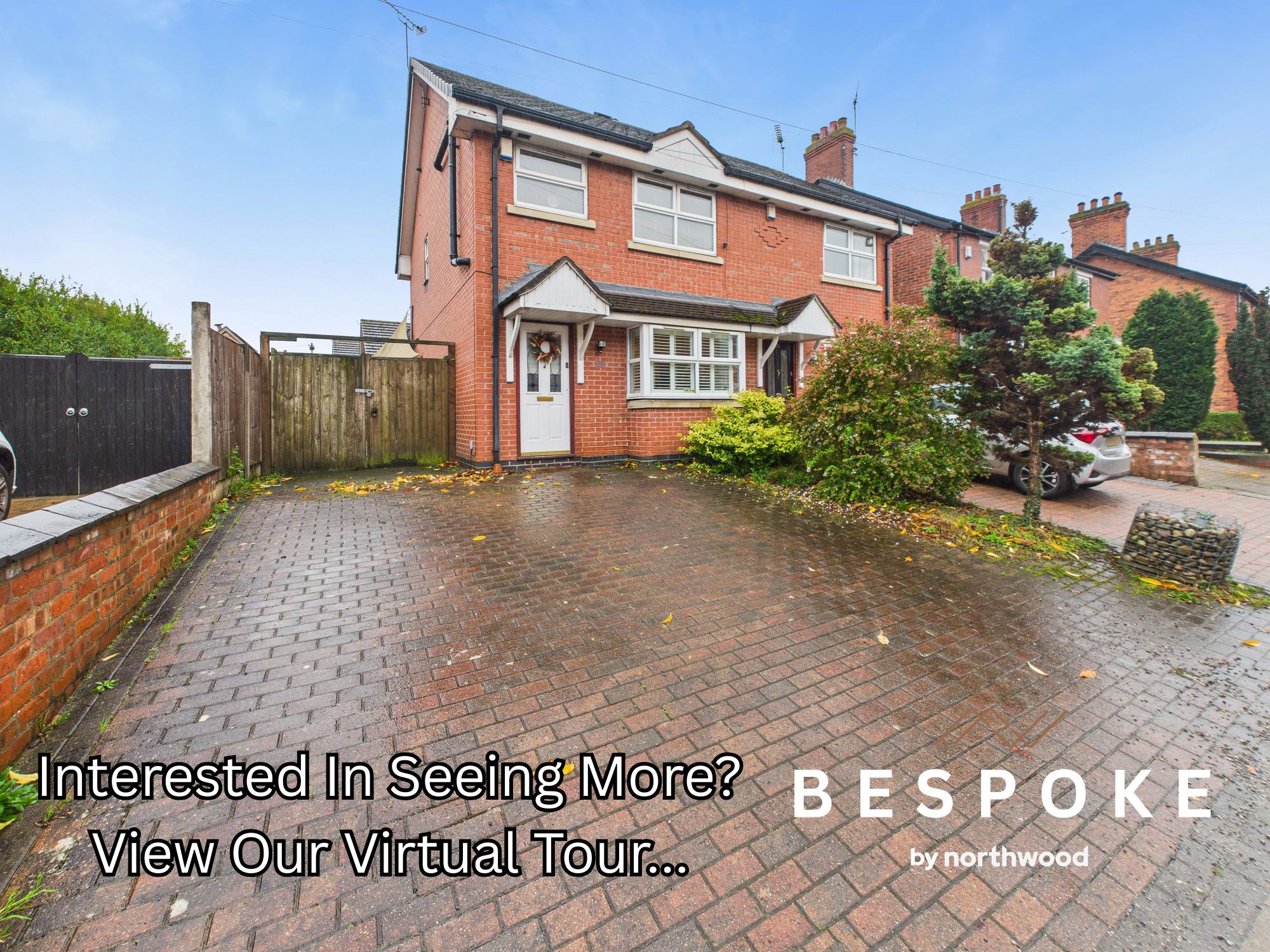 2 bedroom Semi-detached house Under Offer