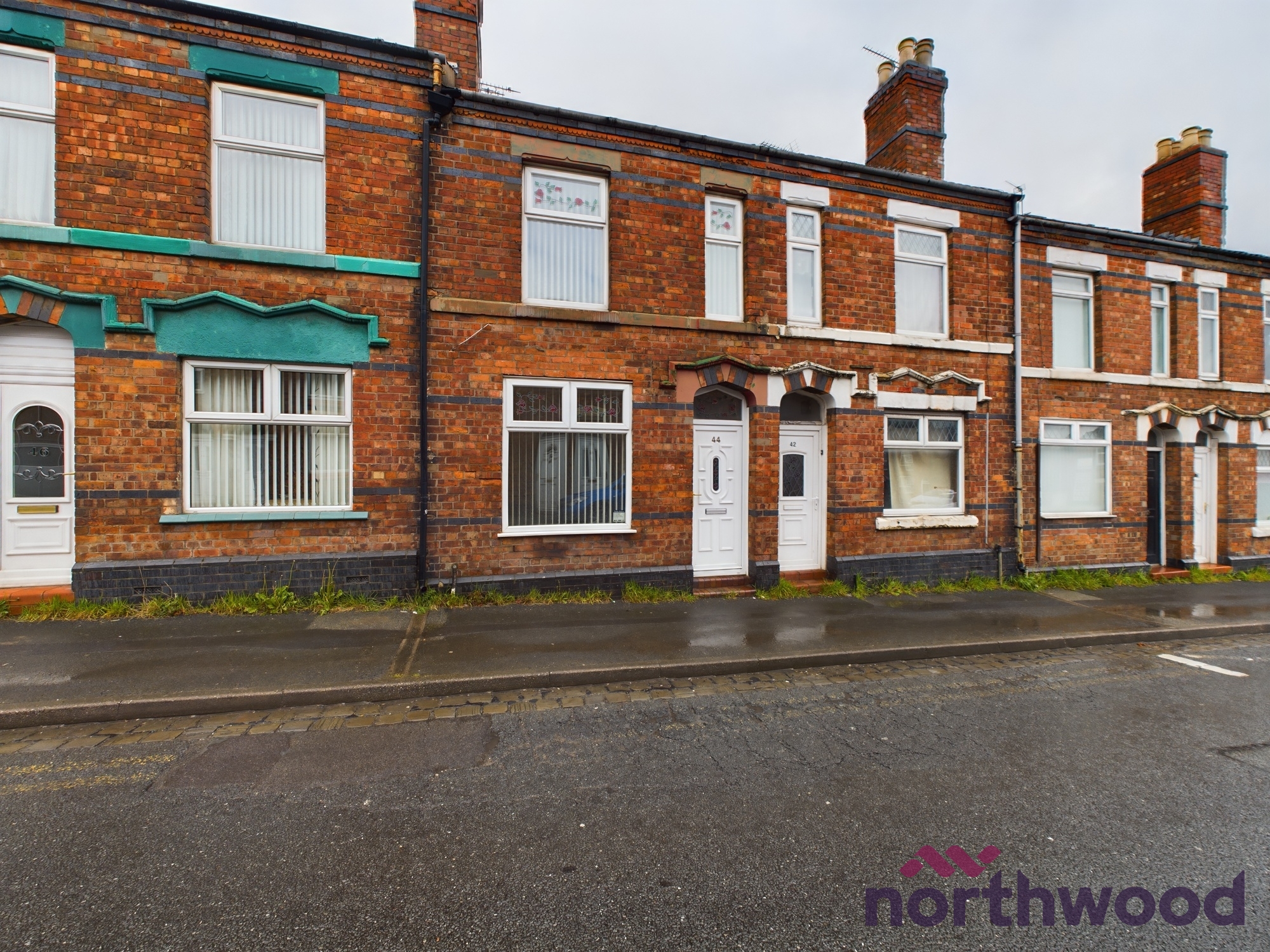 2 bedroom Terraced House To Let