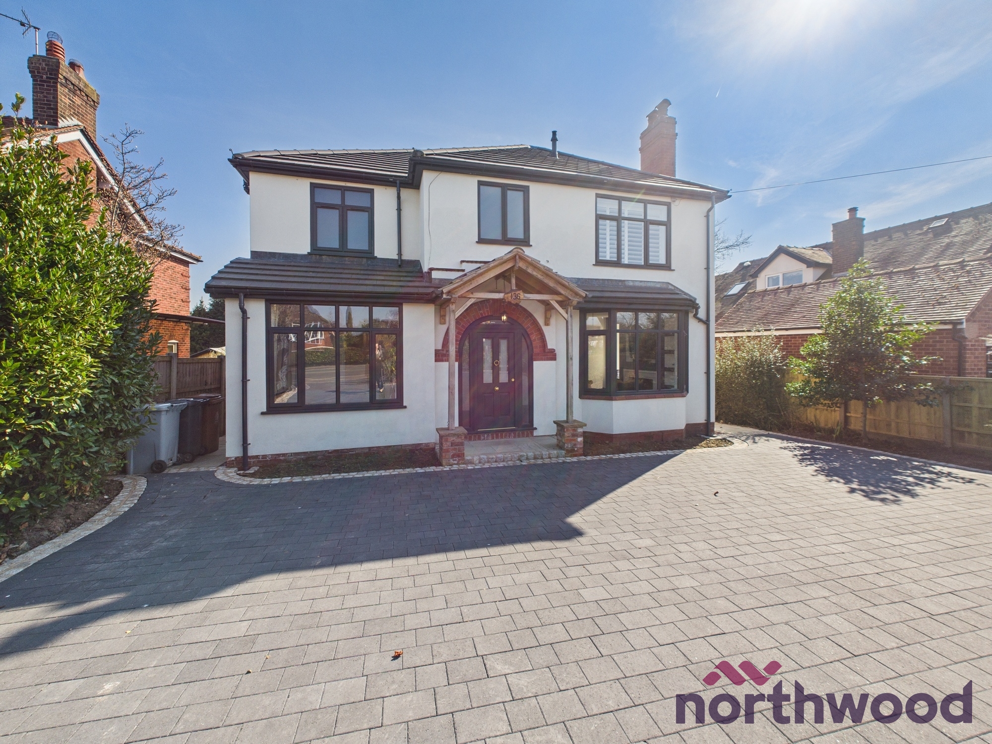5 bedroom Detached house To Let