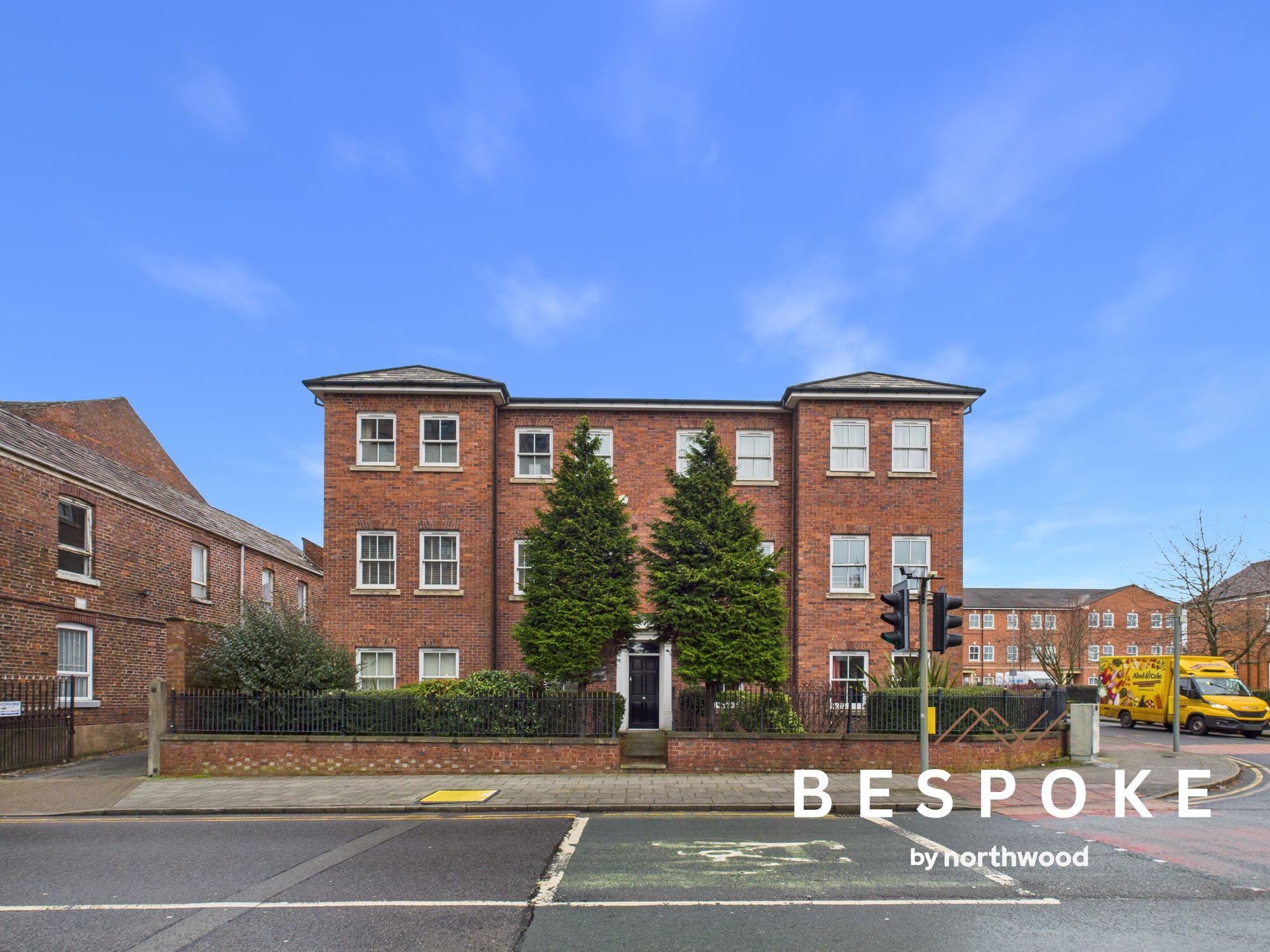 2 bedroom Flat Under Offer