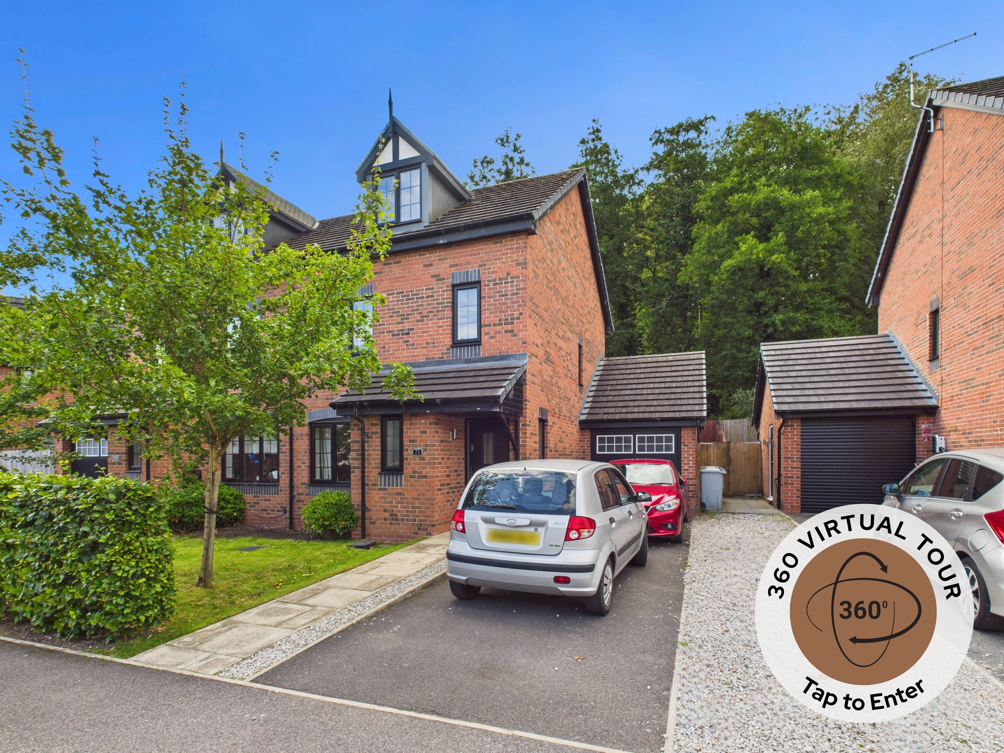 4 bedroom Town house Under Offer