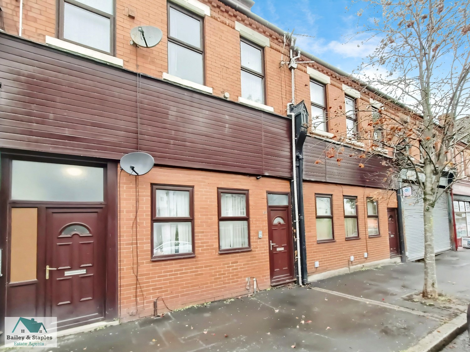 1 Block of Apartments For Sale