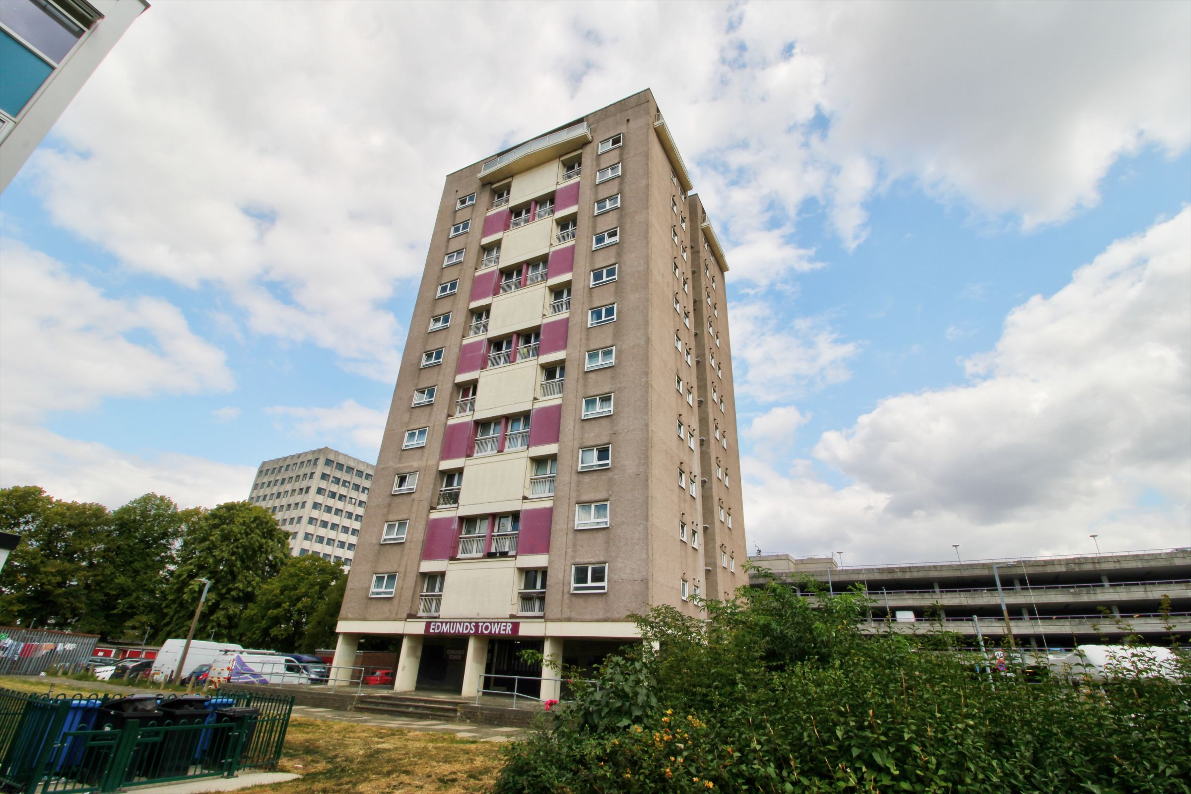 1 bedroom Flat Under Offer