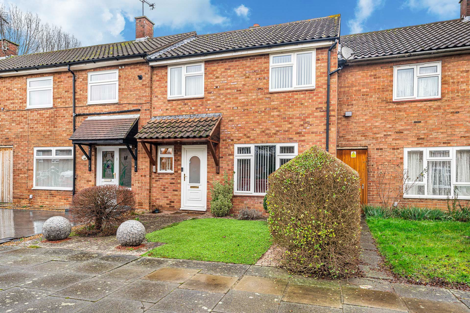 3 bedroom Terraced House Under Offer