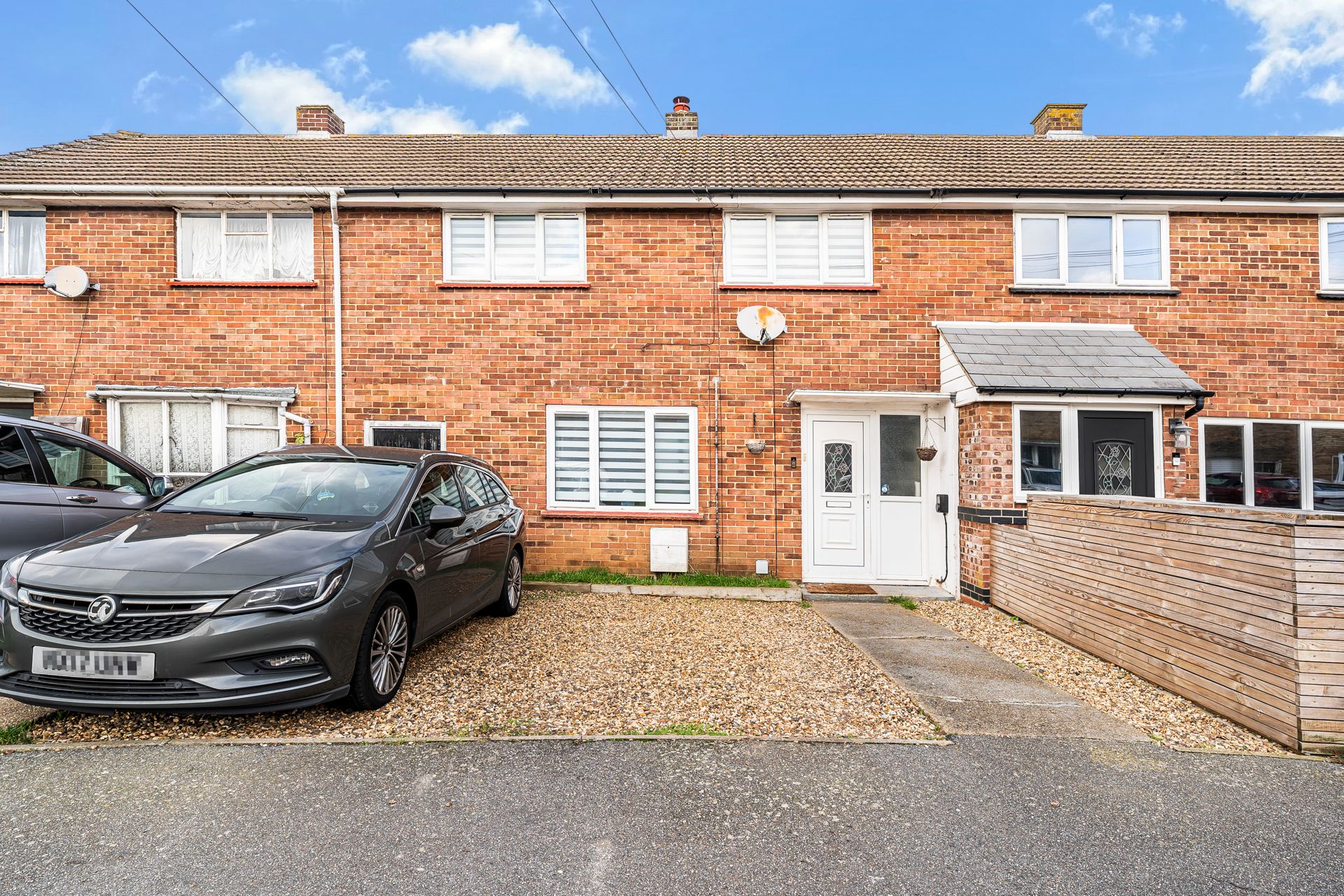 3 bedroom Terraced House Under Offer