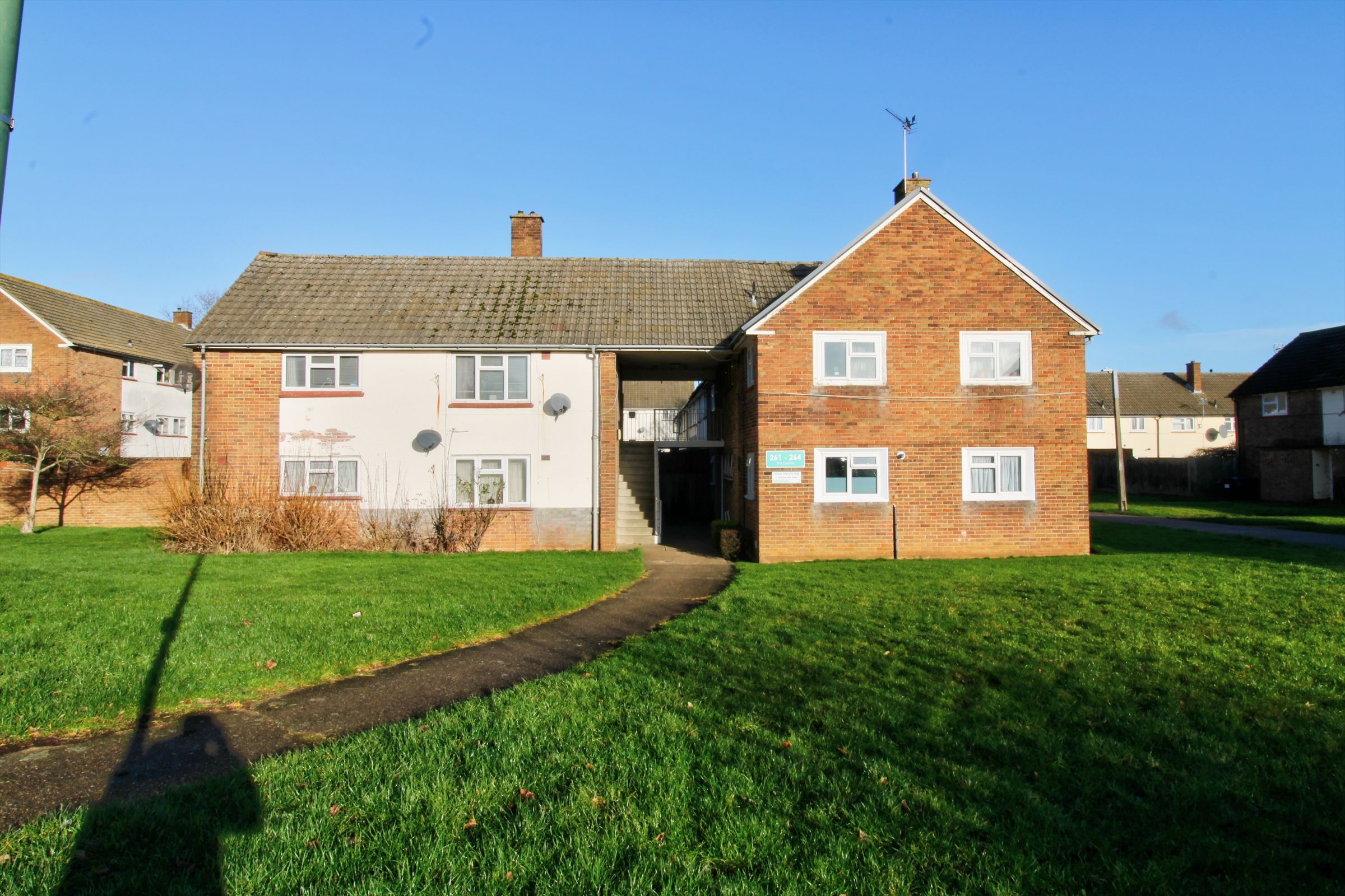 2 bedroom Flat Under Offer