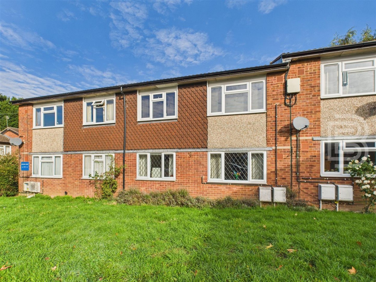 1 bedroom Flat share Under Offer