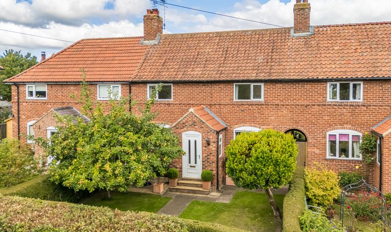 4 bedroom Terraced House Under Offer