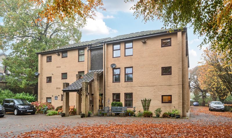 1 bedroom Flat For Sale