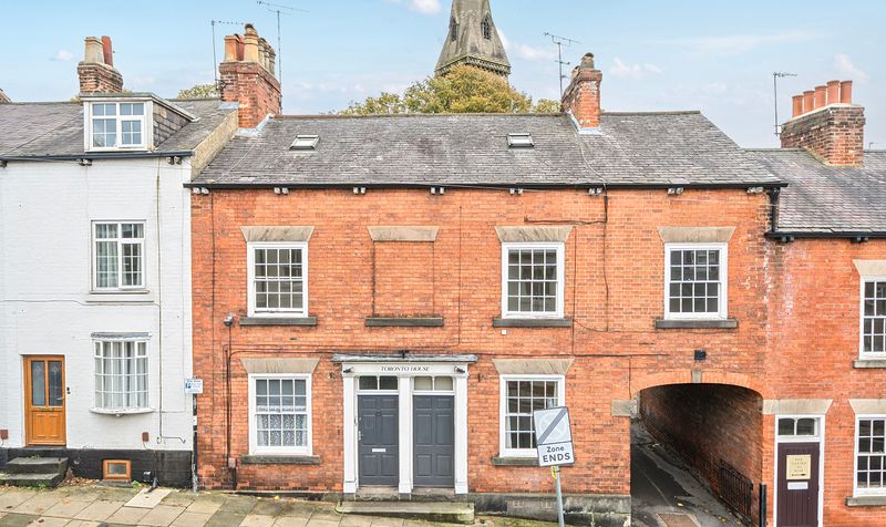 8 bedroom Terraced House Under Offer