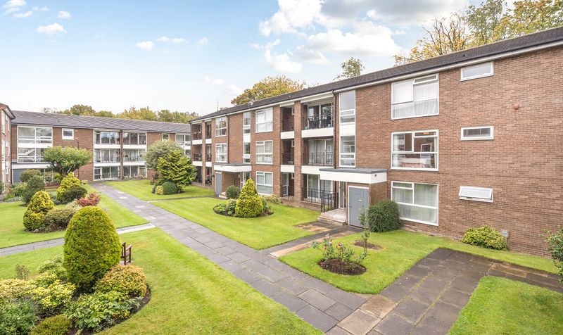 3 bedroom Flat Under Offer