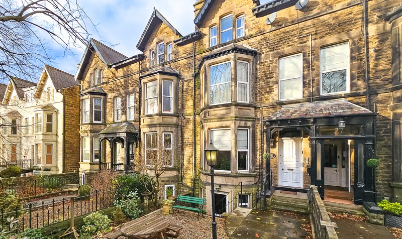 2 bedroom Flat share For Sale