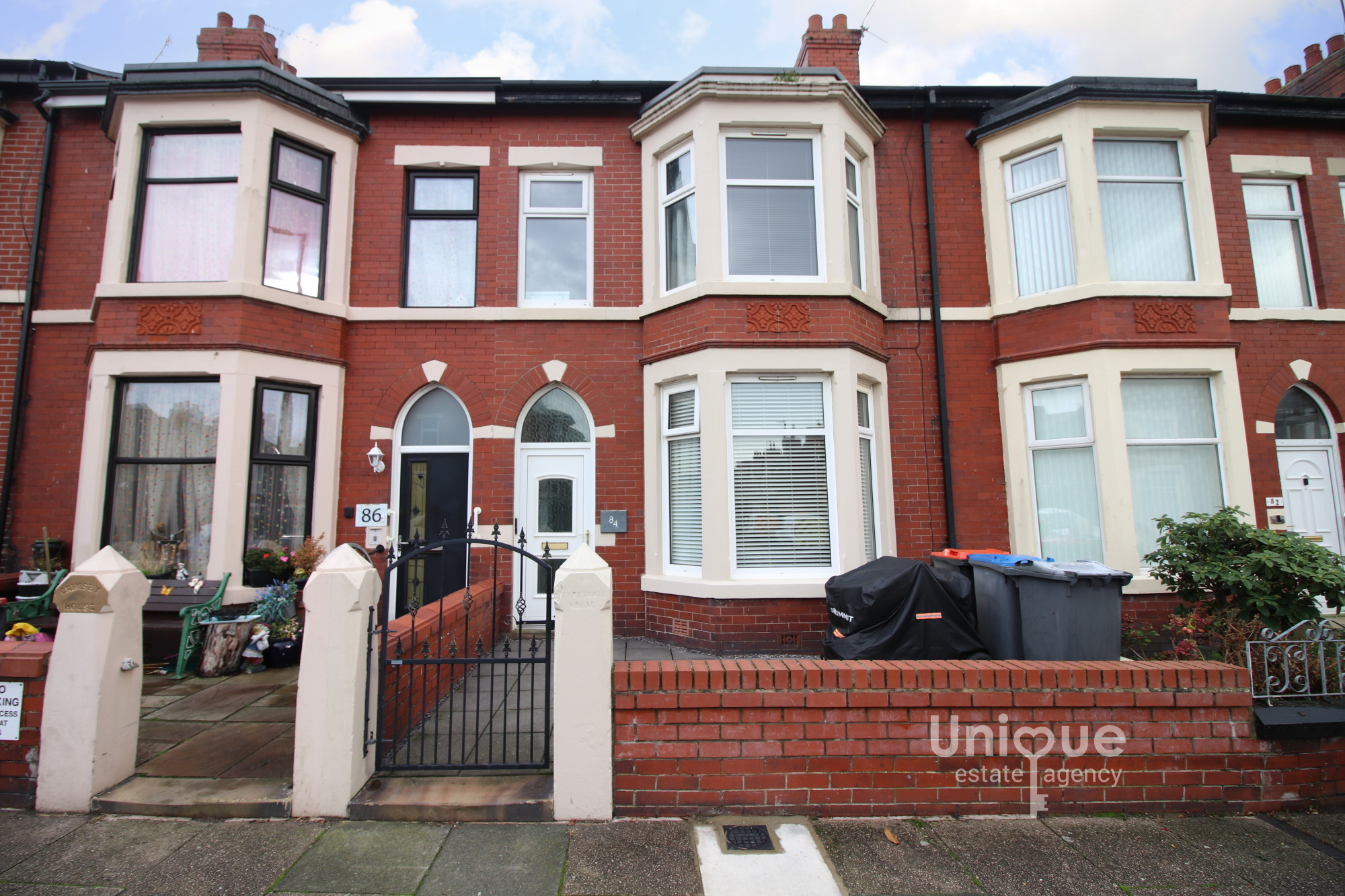 4 bedroom Block of Apartments Under Offer