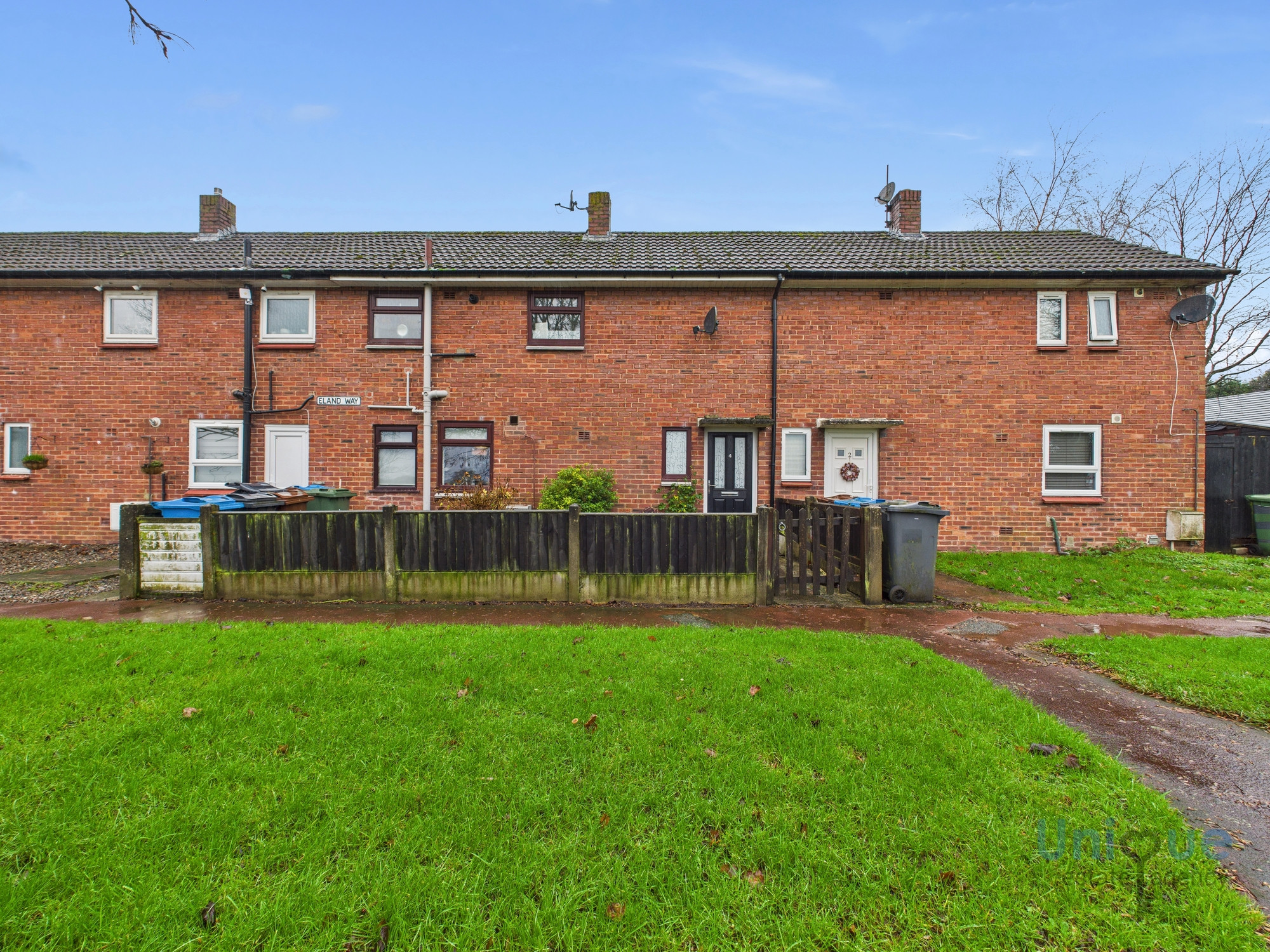 2 bedroom Terraced bungalow Under Offer