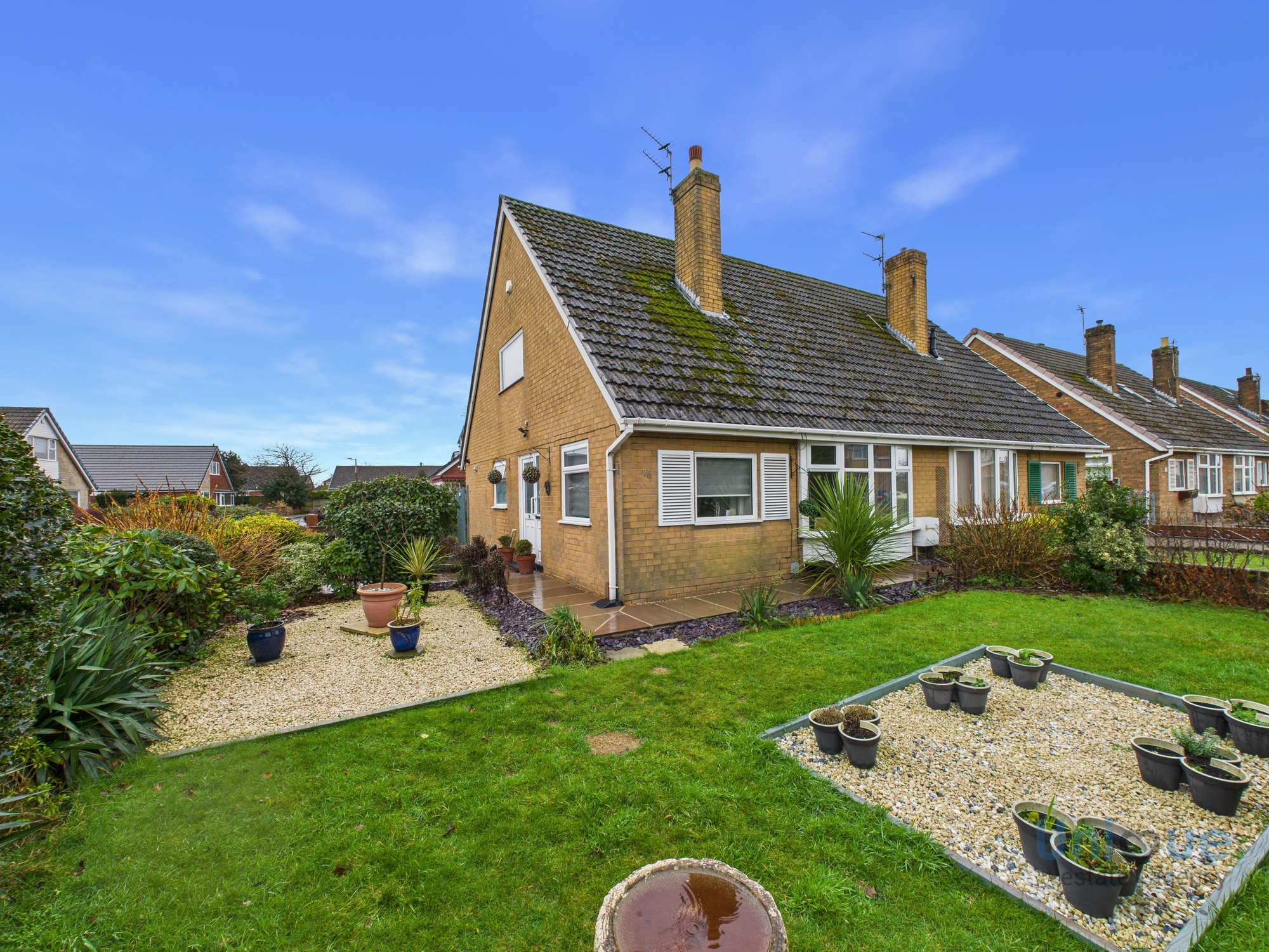 2 bedroom Detached bungalow Under Offer