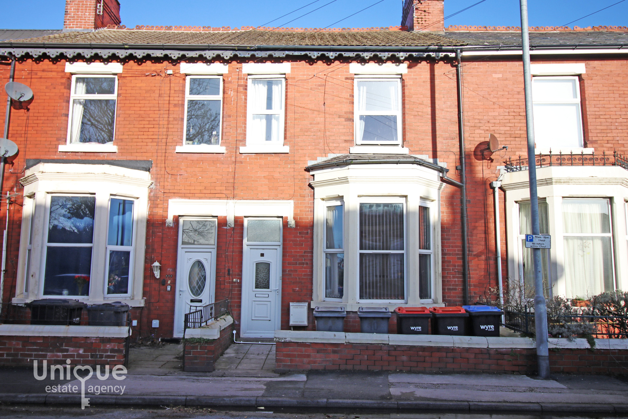 3 bedroom Flat share For Sale