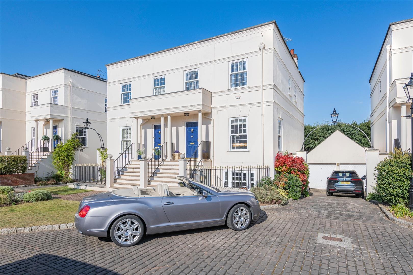 3 bedroom  For Sale