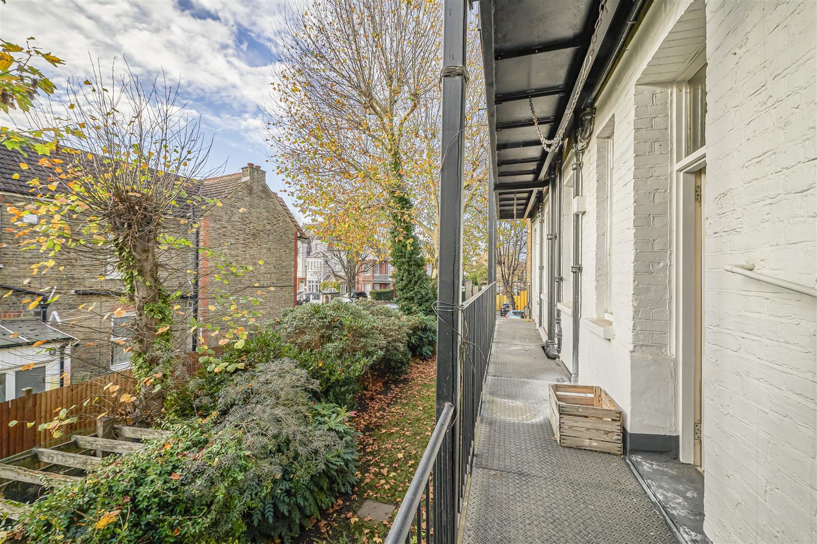 2 bedroom Flat Under Offer