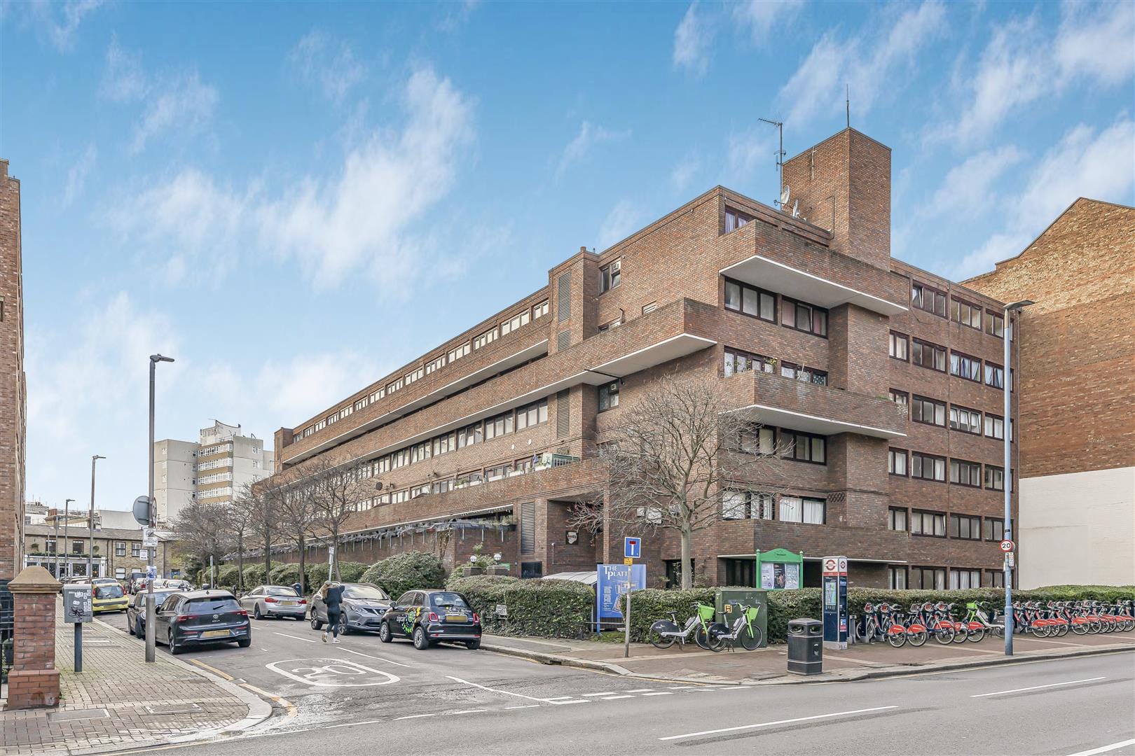 3 bedroom Flat Under Offer