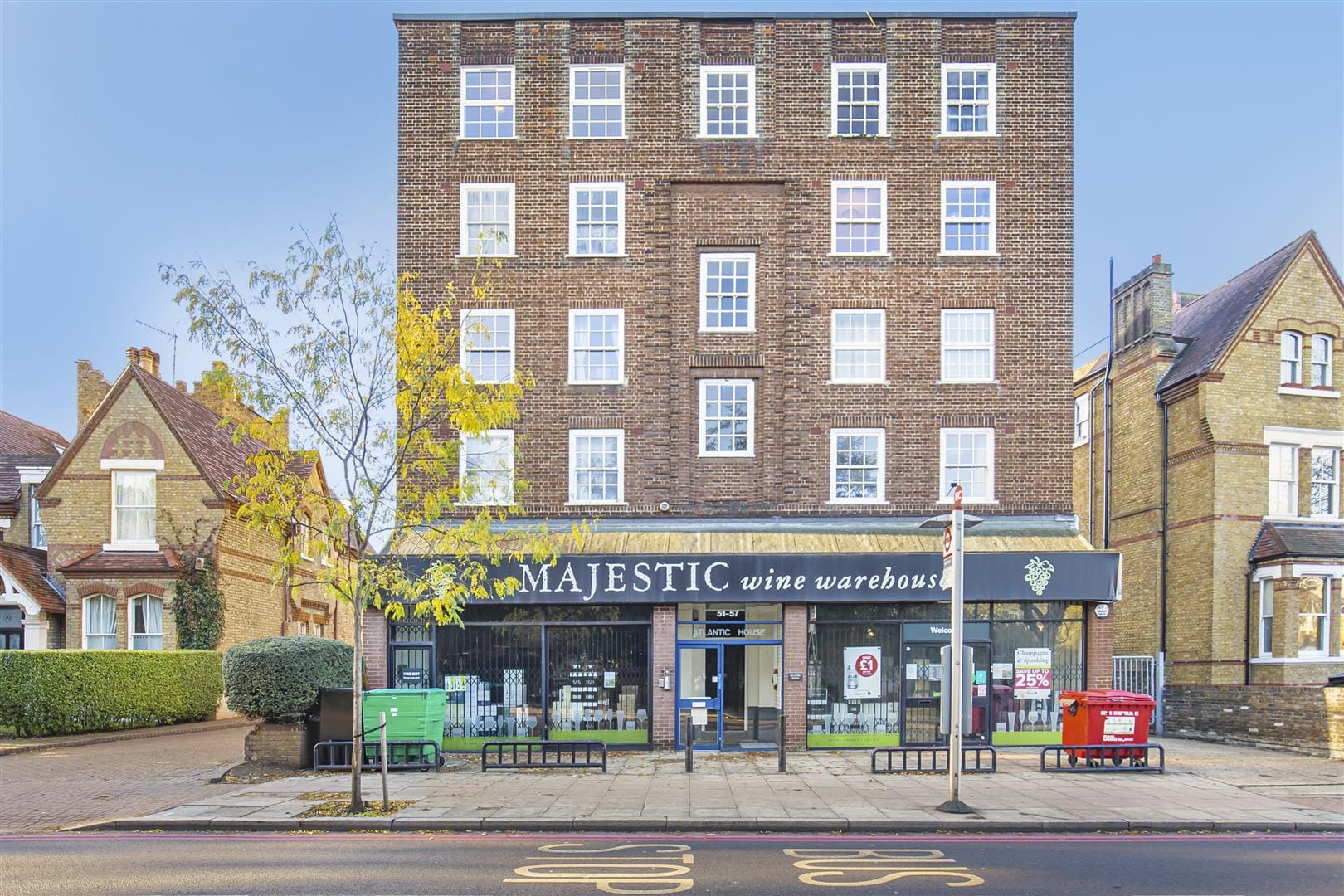 2 bedroom Flat Let