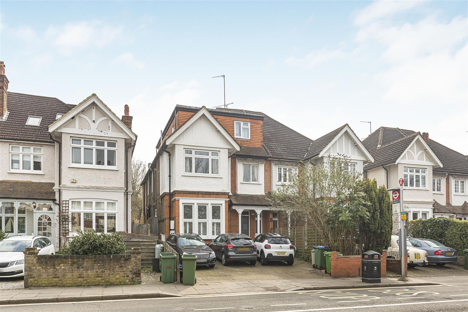 1 bedroom Flat Let