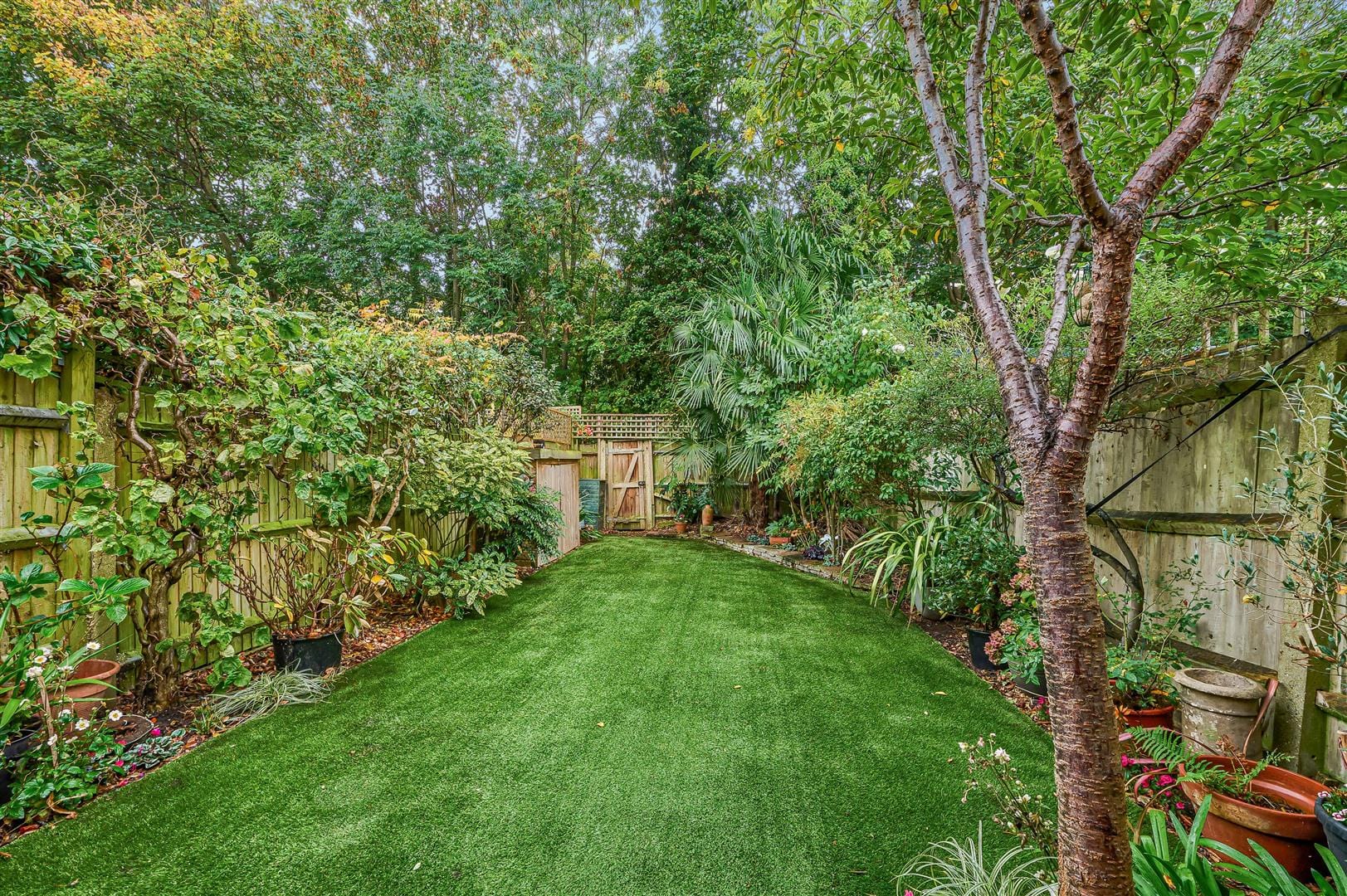 4 bedroom Terraced House Sold