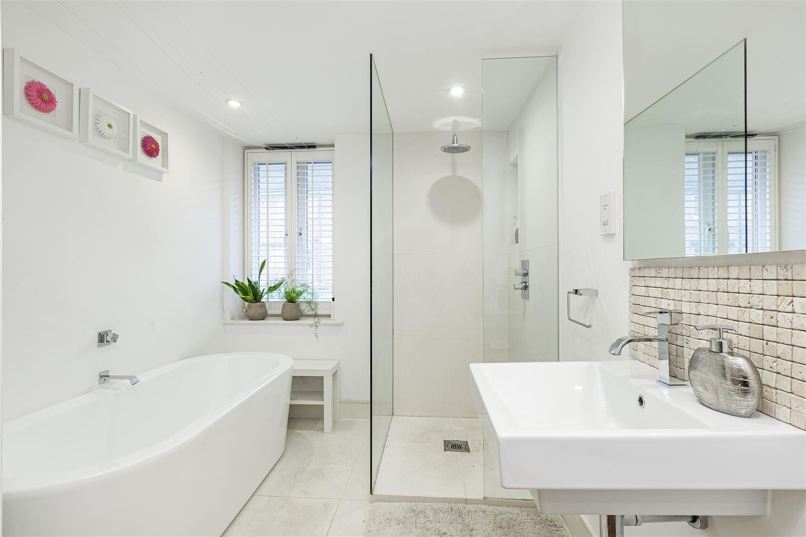 1 bedroom Flat Under Offer
