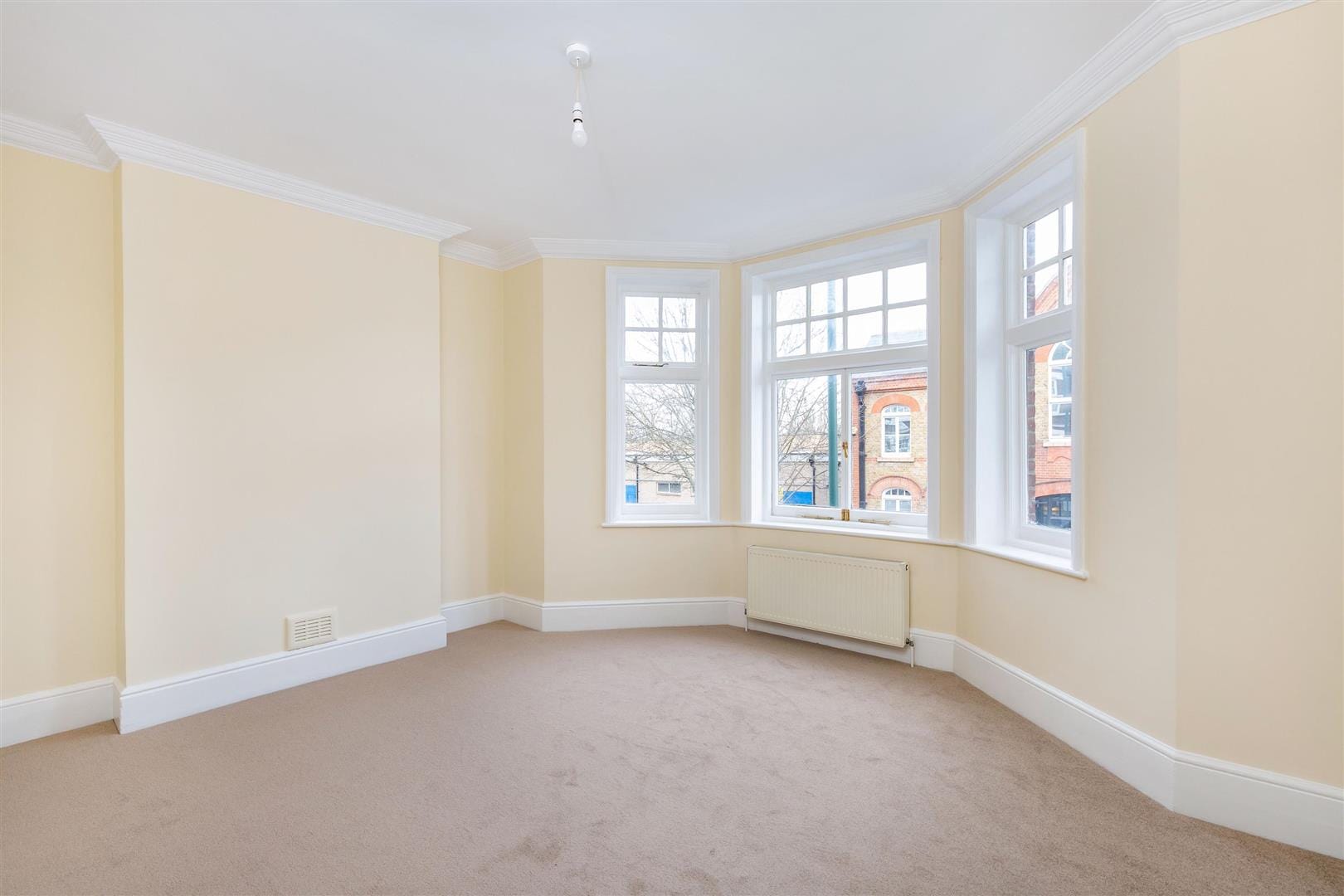 3 bedroom Flat Let
