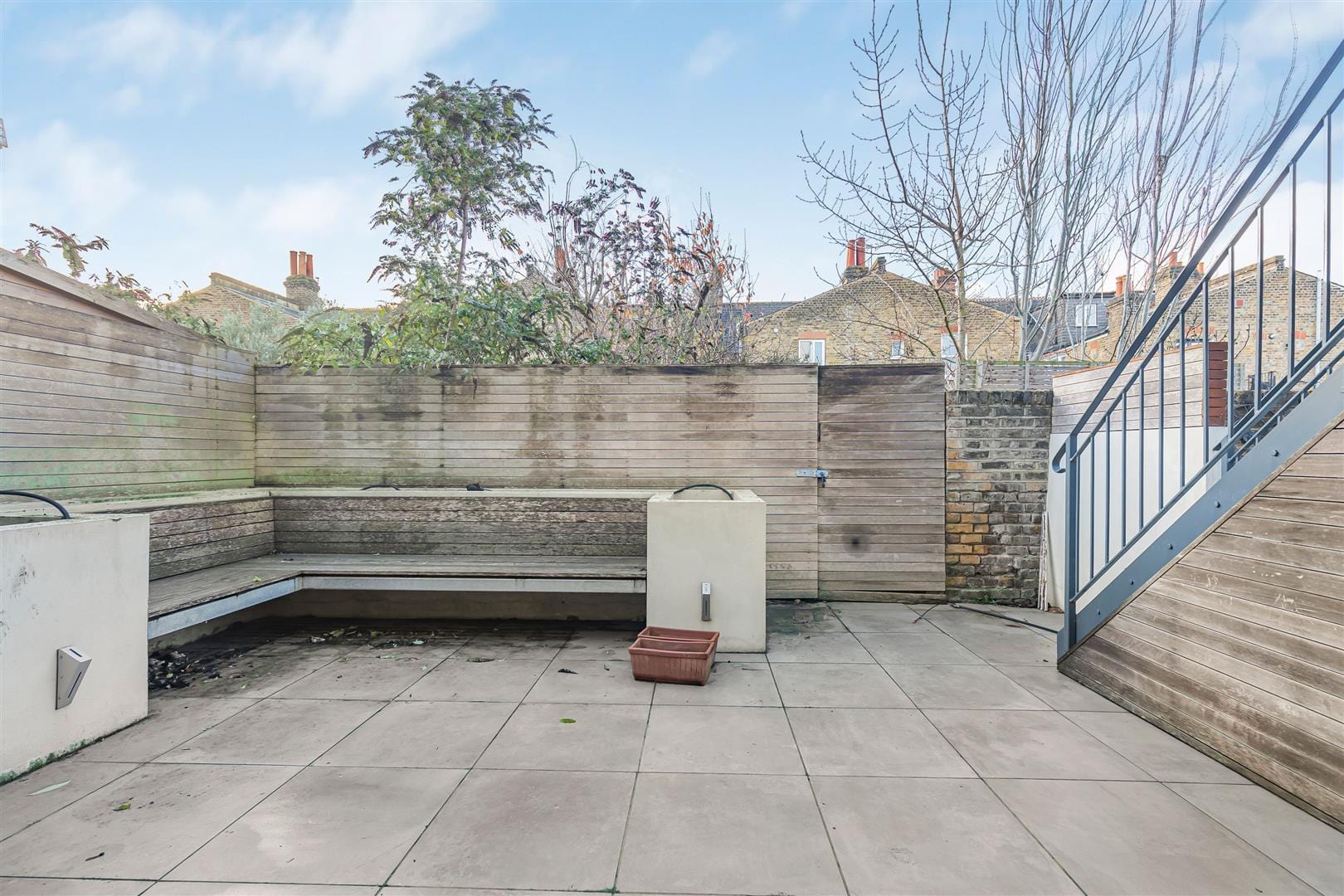 3 bedroom Flat Let